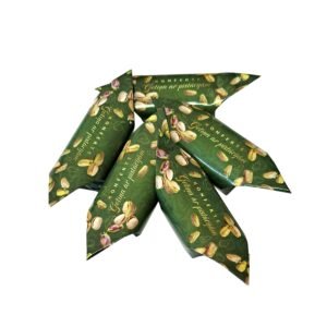 Saldainiai "Karvutė" su pistacijomis